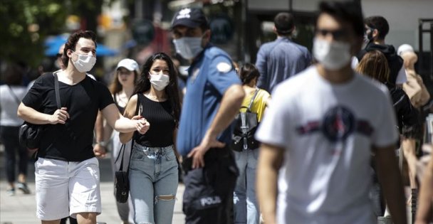 Bakan Koca açıkladı: Maske ile ilgili yeni kararlar yolda