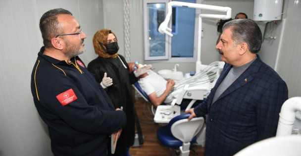 Bakan Koca: 'Hatay'da konteyner hastaneyi Bakanlık olarak 6 Mart'ta devralarak hizmete başladık”