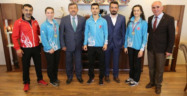 Balkan şampiyonlarını konuk etti