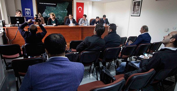 Barış Mahallesi üst geçidine kavuşuyor