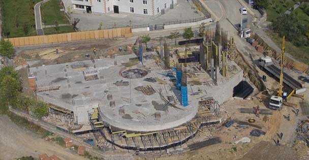 Barış Parkı Sosyal Tesisi yükseliyor