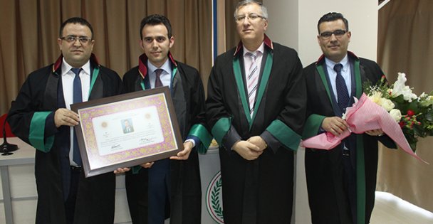 Baro iki yeni avukat kazandı
