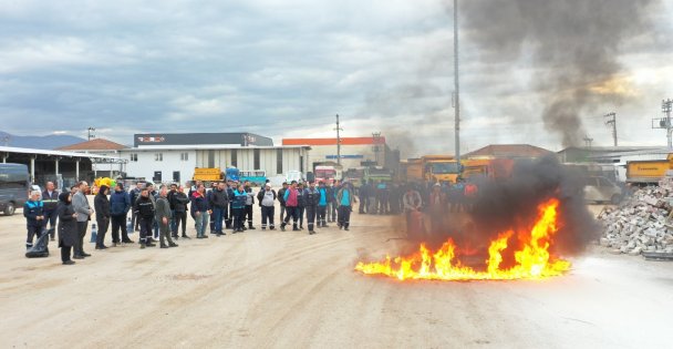 Başiskele Belediyesi Personeline Yangın Tatbikatı