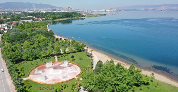 Başiskele Kaykay Pistinde Çalışmalar Devam Ediyor