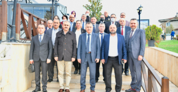 Başka Çiftçi, Muhtarlarla Buluştu