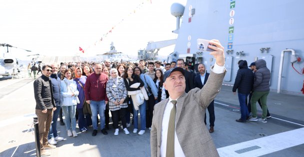 Başkan Bıyık, Gençleri Tcg Anadolu Gemisi'ne Götürdü
