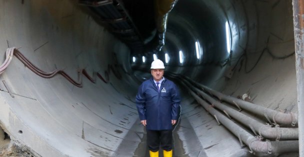 Başkan Bıyık, Metro İnşaatını İnceledi