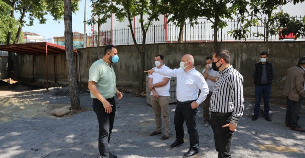 Başkan Bıyık, Sahadan Ayrılmıyor