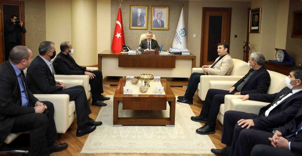 Başkan Büyükakın, Dadaşları Konuk Etti