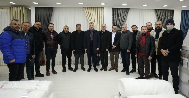 Başkan Büyükakın, 'Esnafımızın yanında yer alacağımızdan kimsenin şüphesi olmasın”