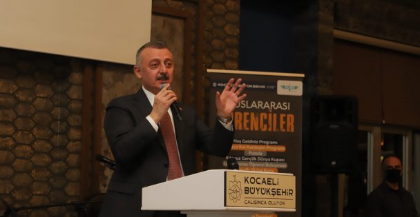 Başkan Büyükakın Farklı Ülke Öğrencileriyle Aynı Sofrada Buluştu