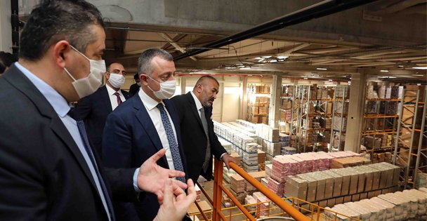 Başkan Büyükakın, Güzeller OSB'yi Ziyaret Etti