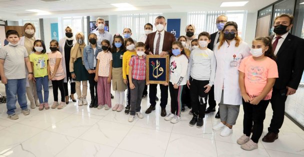 Başkan Büyükakın, 'Her şey çocuklarımız ve gençlerimiz için”