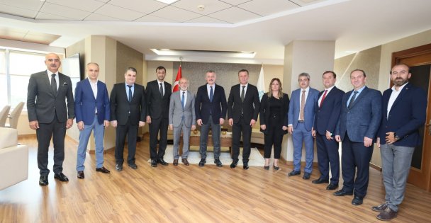 Başkan Büyükakın, ‘'İstişare Ederek Proje Üretiyoruz''