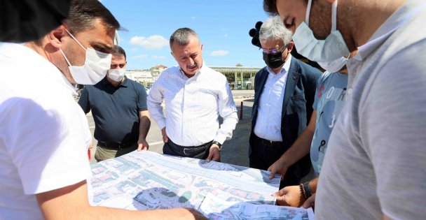 Başkan Büyükakın, Kandıra Sapağını ve Yürüyüş Yolunu inceledi
