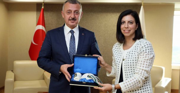 Başkan Büyükakın: Rotanız şehrimize aidiyet oluşturmak olsun