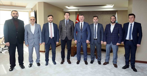 Başkan Büyükakın, Saadet Partisi il yönetimini konuk etti