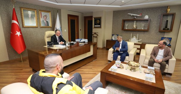 Başkan Büyükakın: Sivil Toplum Kuruluşlarımızla Her Fırsatta Görüşüyoruz