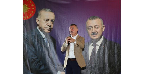 Başkan Büyükakın'dan Gençlere: 'İdeallerinizden Asla Vazgeçmeyin”