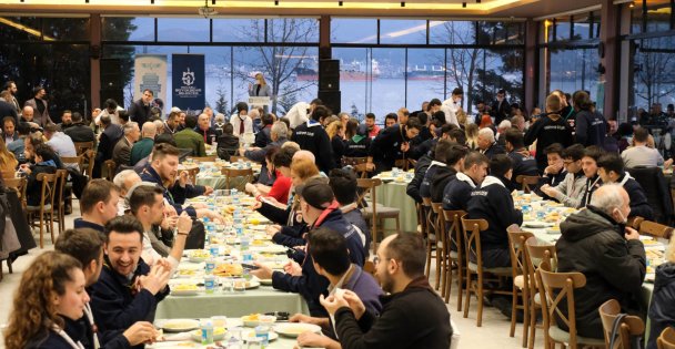 Başkan Büyükakın'dan İzcilere Destek