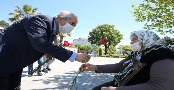 Başkan Büyükgöz 65 Yaş Üstünü Unutmadı