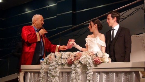 Başkan Büyükgöz'den Genç Çiftlere Tavsiyeler