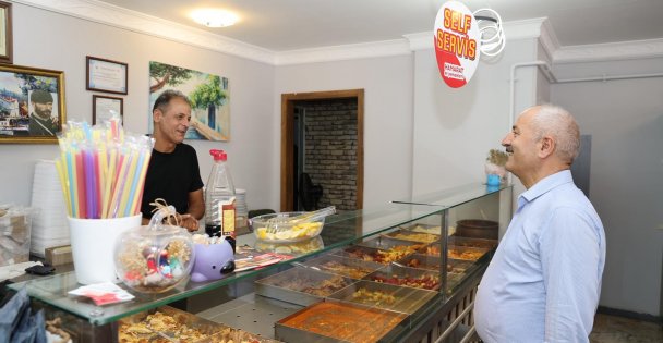 Başkan Büyükgöz'den Güzeller Mahallesi Esnafına Ziyaret