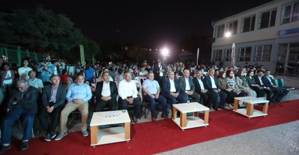 Başkan Çiftci Çayırovayı Dinliyor