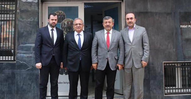 Başkan Karabacak Aksoy'u Ziyaret Etti