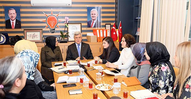 Karaosmanoğlu'ndan, AK kadınlara sürpriz
