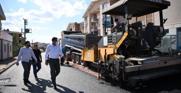 BAŞKAN KOCAMAN SAHADAN AYRILMIYOR