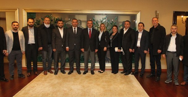 Başkan Köşker Giresunluları ağırladı