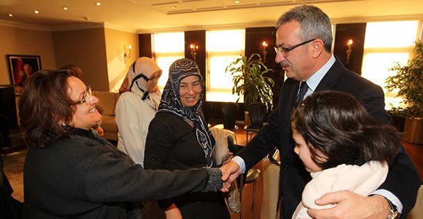 Başkan Köşker şehit ailelerini ağırladı