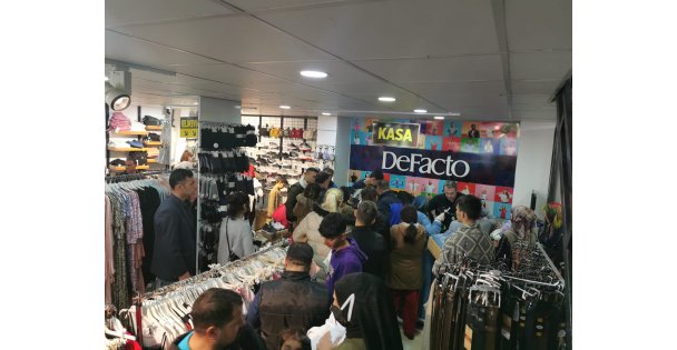 Başkan Şayir, bayram öncesi çocukları sevindirdi