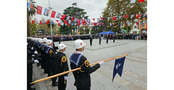 Başkan Sezer, 'Cumhuriyeti'nin 103. Yılı Kutlu Olsun”