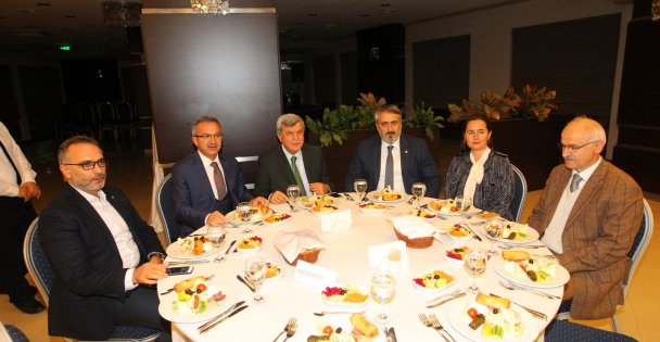 Başkanlar amatörü buluşturdu