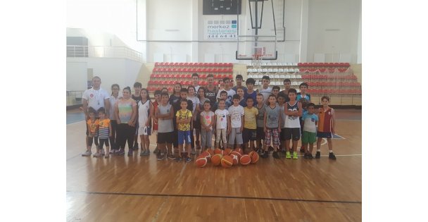Basketbola ilgi var