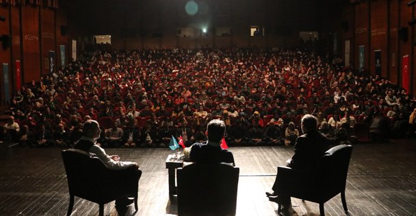 Batının karanlık düzeni 'Sömürgecilik” konuşuldu