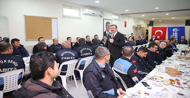 Bayram, 'Biz büyük bir aileyiz”