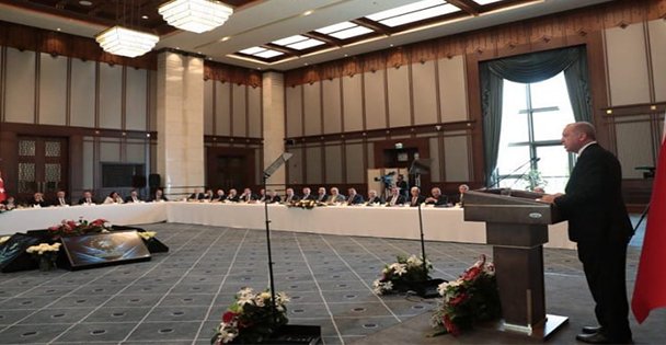 Belediye Başkanları arasında yeni dönem haberleşme 