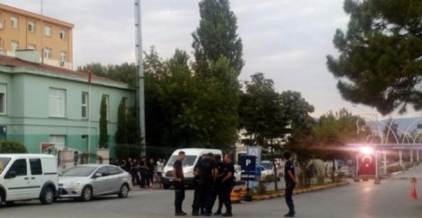 Belgelere el konuldu!