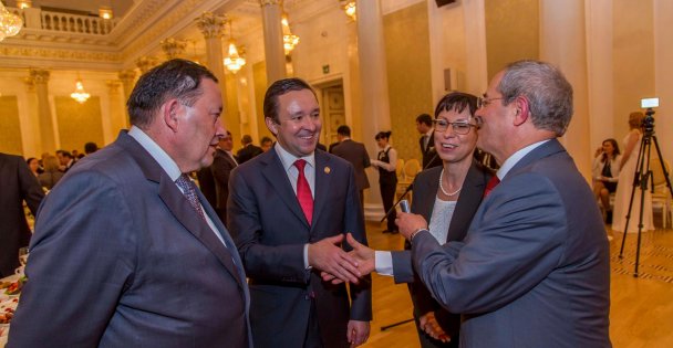 Belgesel Tadında Tataristan'da Devri Alem