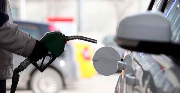 Benzine büyük zam!