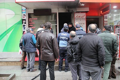 Berber dükkanında korkutan yangın