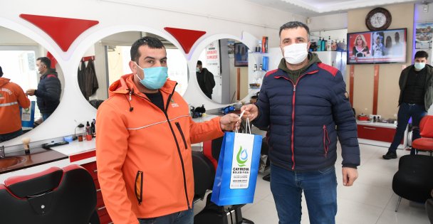 Berber Ve Kuaförlere Hijyen Seti