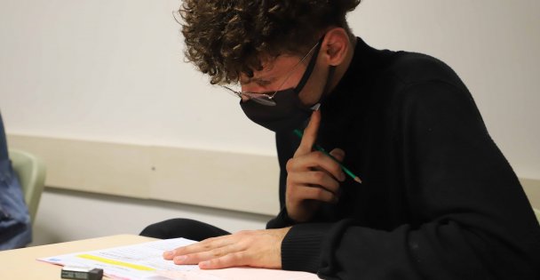 Bilgievleri ve Akademi Liseler'de kayıtlar sürüyor