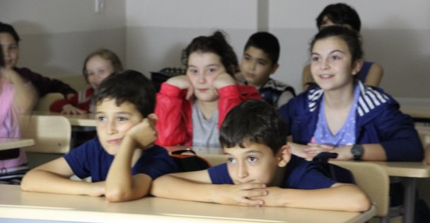 Bilgievlerinde yaz başka geçiyor