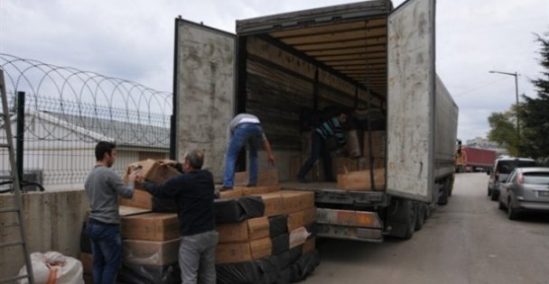 Binlerce paket kaçak sigara!