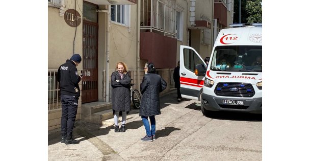 Bir haftadır haber alınamıyordu, evinde ölü bulundu