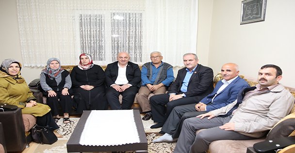 Bıyık, Hacı Ziyaretlerine devam ediyor